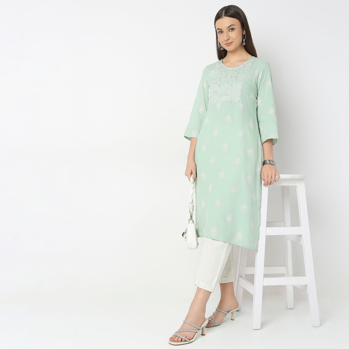 Straight Fit Printed Kurta