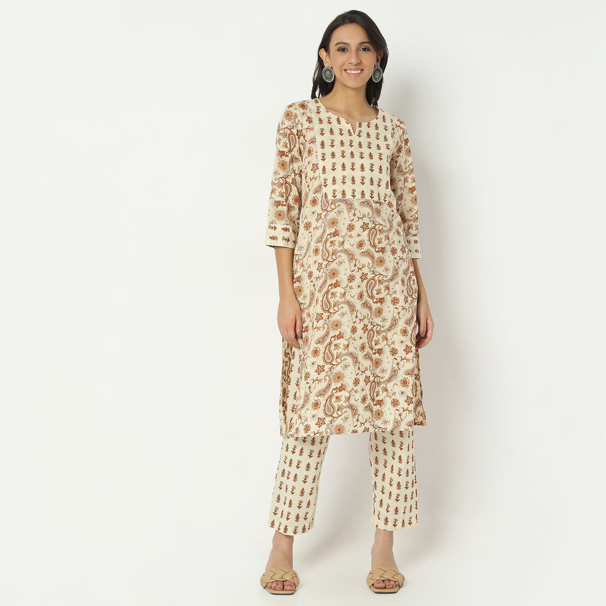 Straight Fit Printed Round Neck Below Knee Kurta