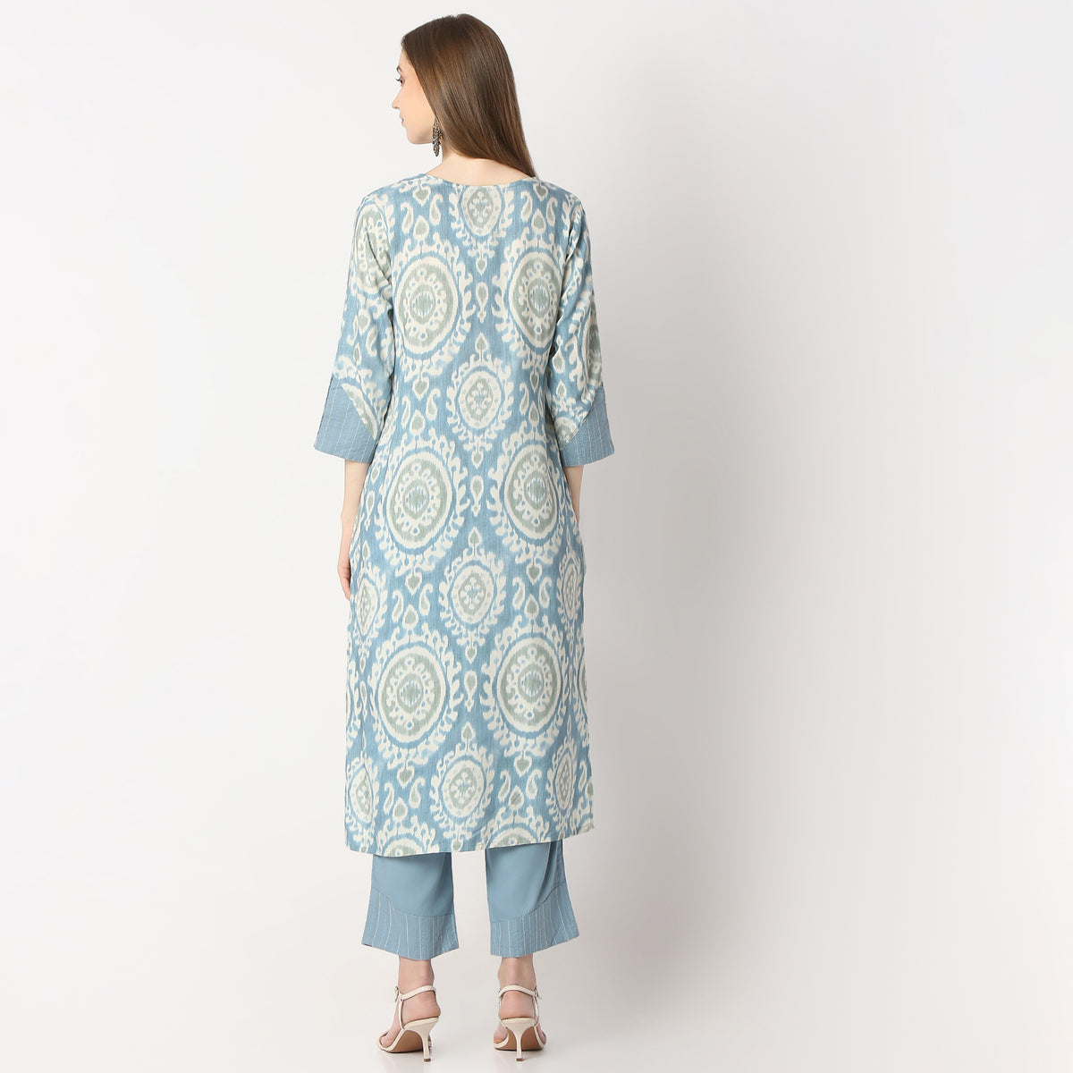 Flare Fit Printed V Neck Kurta with Pant Set