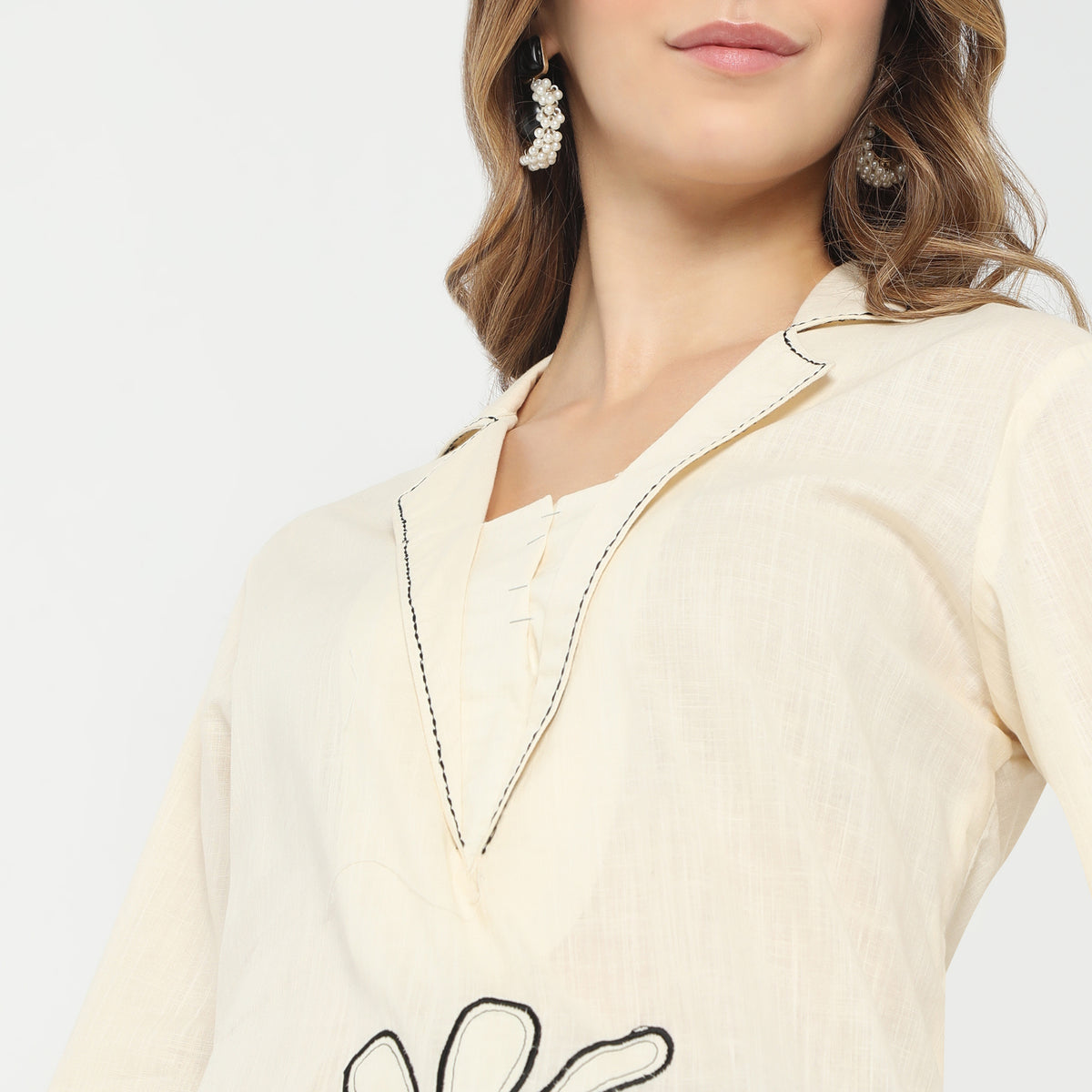 Straight Fit Embroidered Lapel Collar Kurta