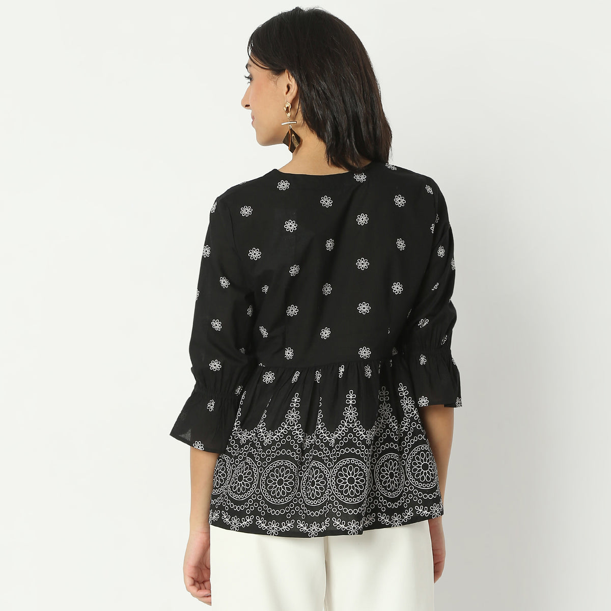 Flare Fit Printed V-Neck Short Length Top