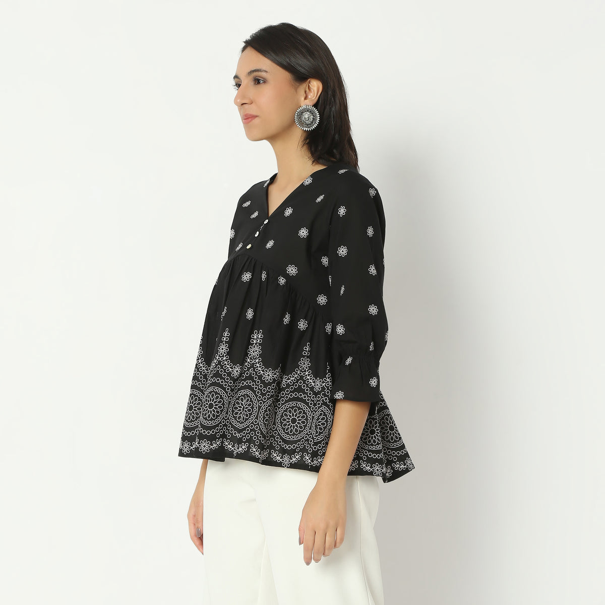 Flare Fit Printed V-Neck Short Length Top