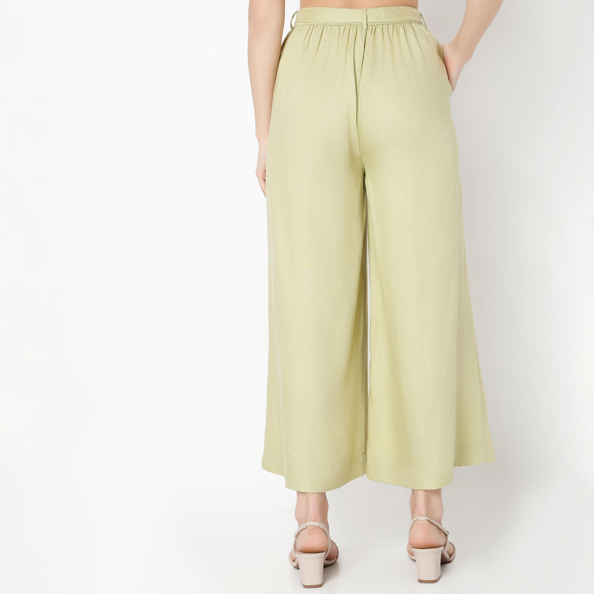 Flare Fit Solid Ankle Length High Rise Culottes
