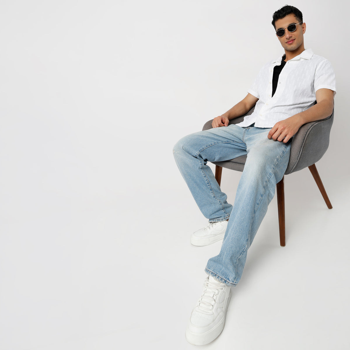 Regular Fit Solid Regular Length Shirt