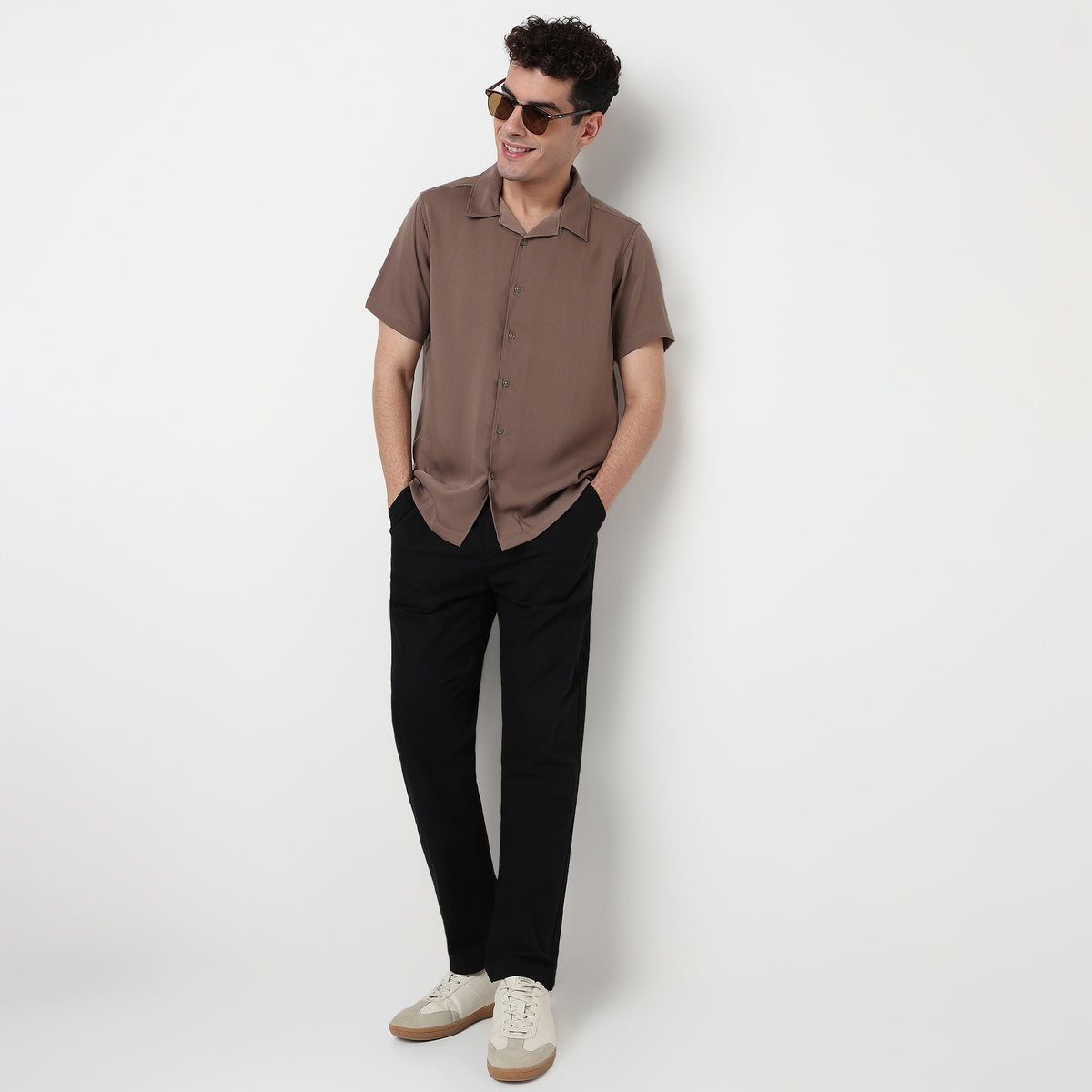 Buy Men Regular Fit Solid Half Sleeve Shirt  - Style Union