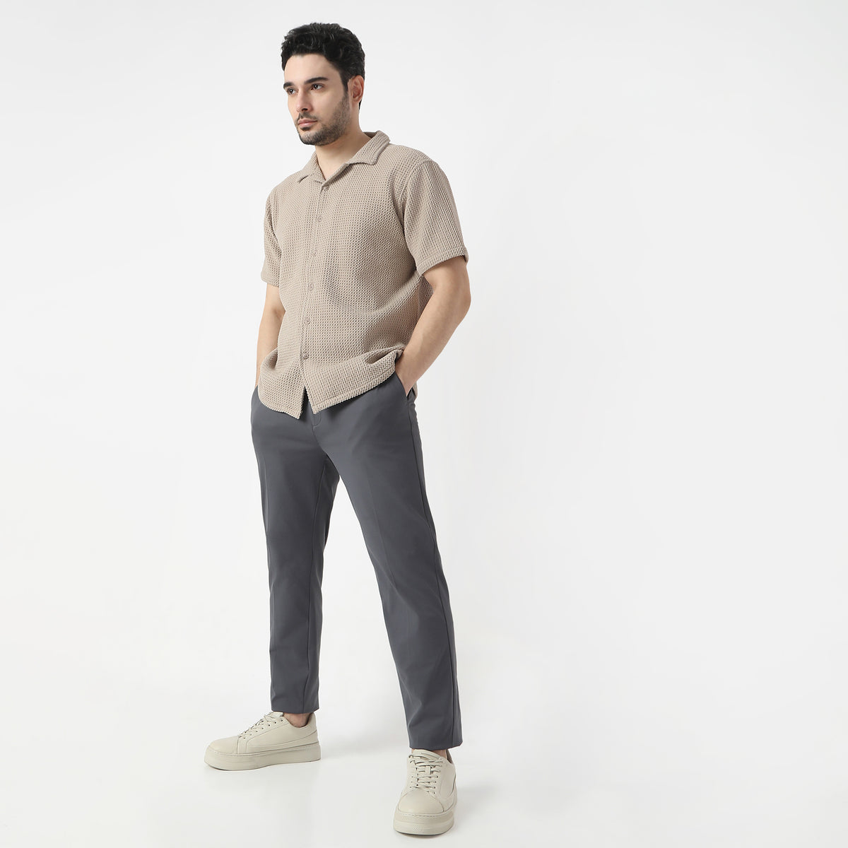 Regular Fit Solid Mid Rise Trousers