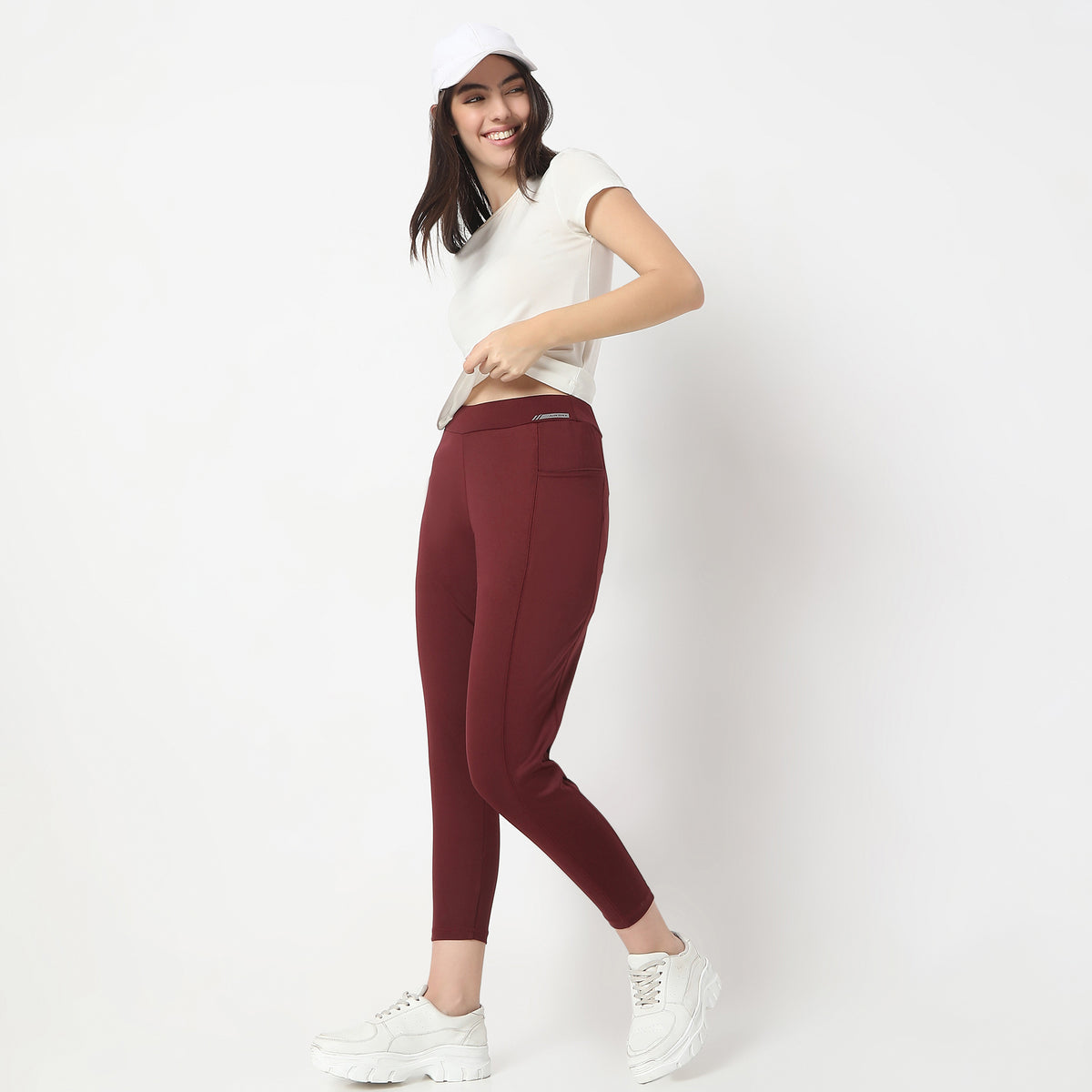 Slim Fit Solid High Rise Leggings