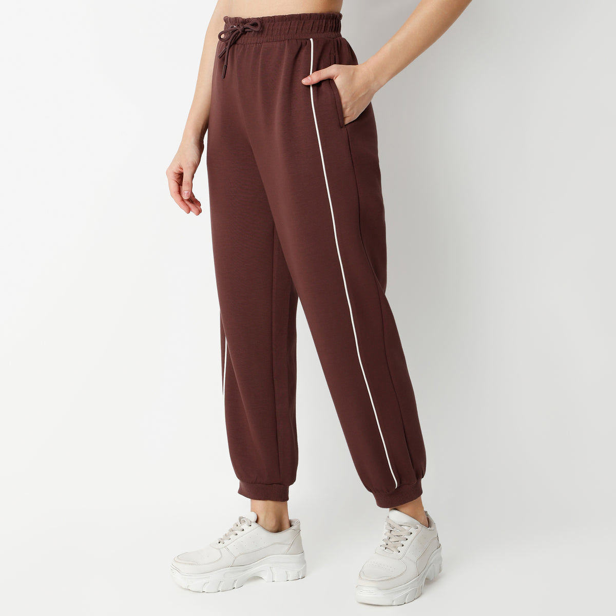 Relaxed Fit Solid High Rise Joggers