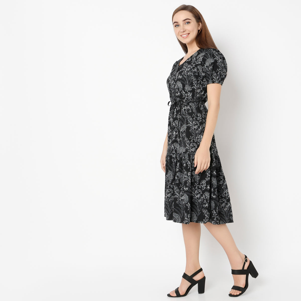 Regular Fit Structured V-Neck Dress