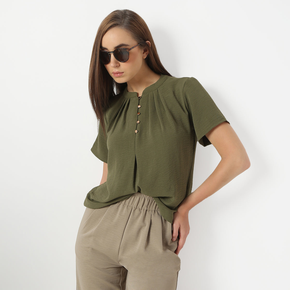 Solid Round Neck Pleated Top