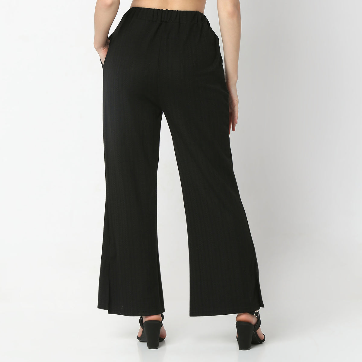 Relaxed Fit Solid Ankle Length High Rise Palazzos