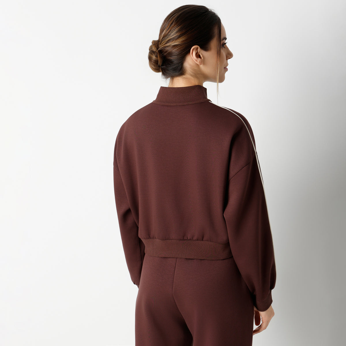 Relaxed Fit Solid Regular Length Sweatshirt
