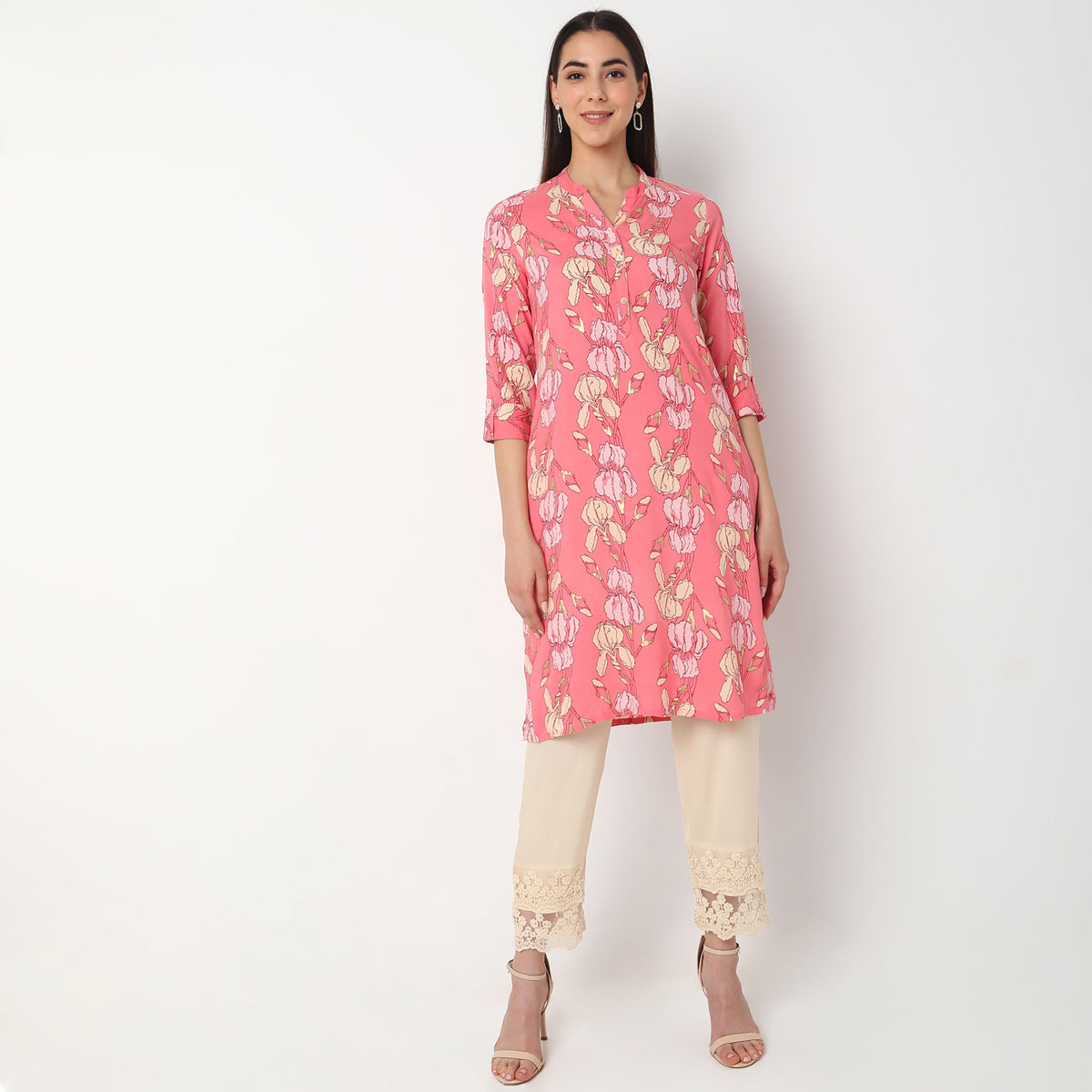 Straight Fit Printed Kurta