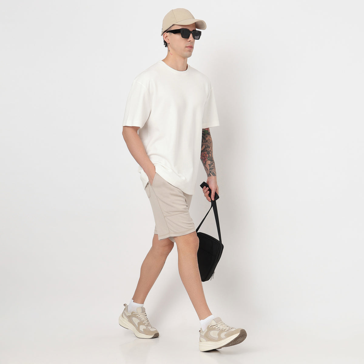 Airess Oversize Solid T-Shirt