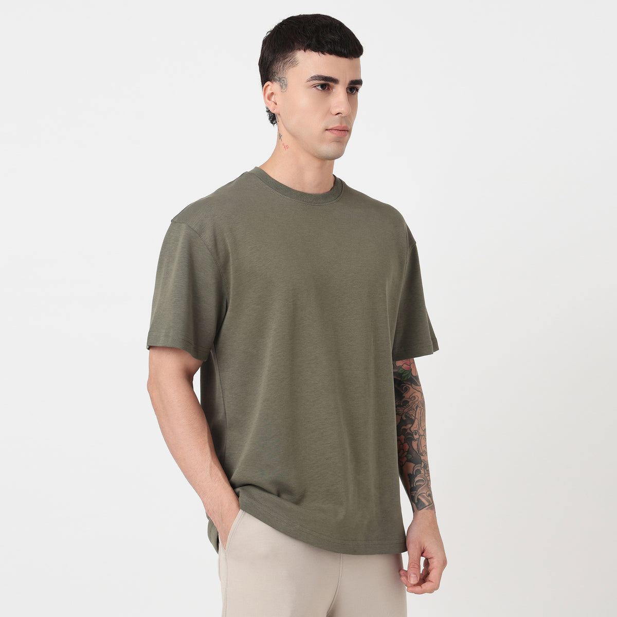 Airess Oversize Solid T-Shirt
