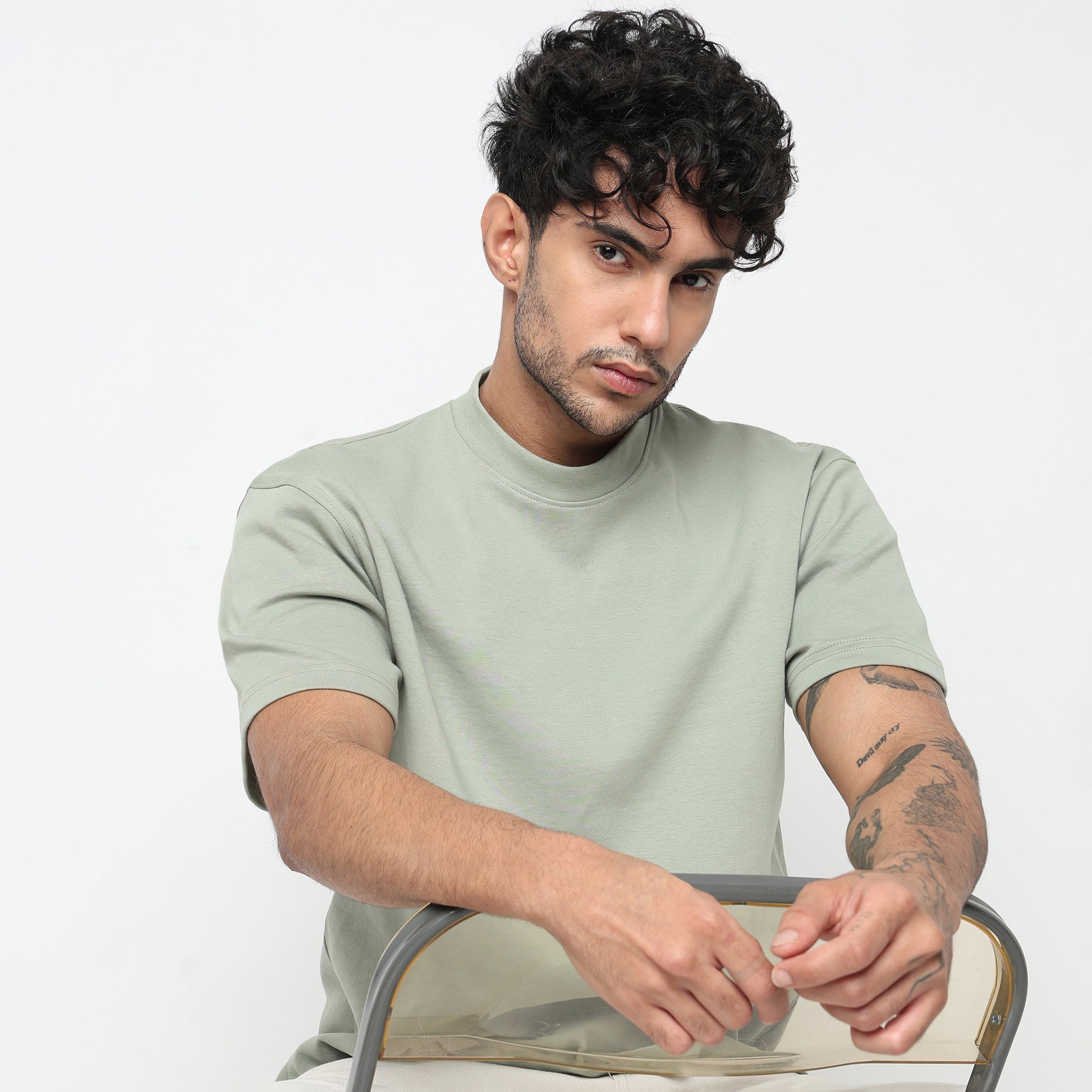 Airess Oversize Solid T-Shirt