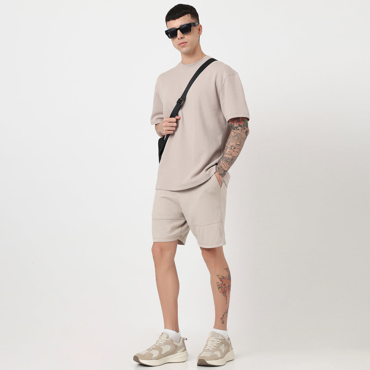 Airess Oversize Solid T-Shirt