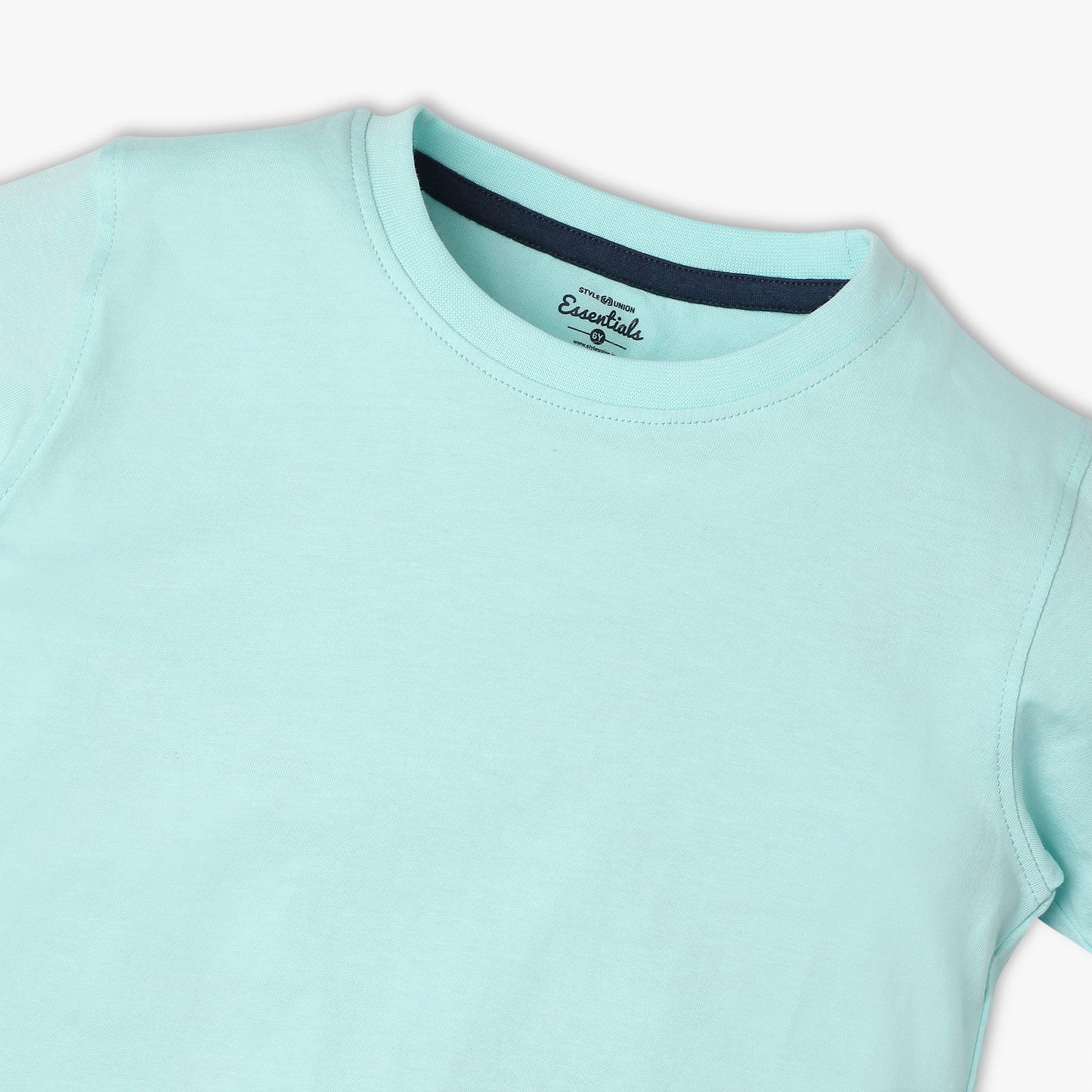 Boys Regular Fit Solid T-Shirt