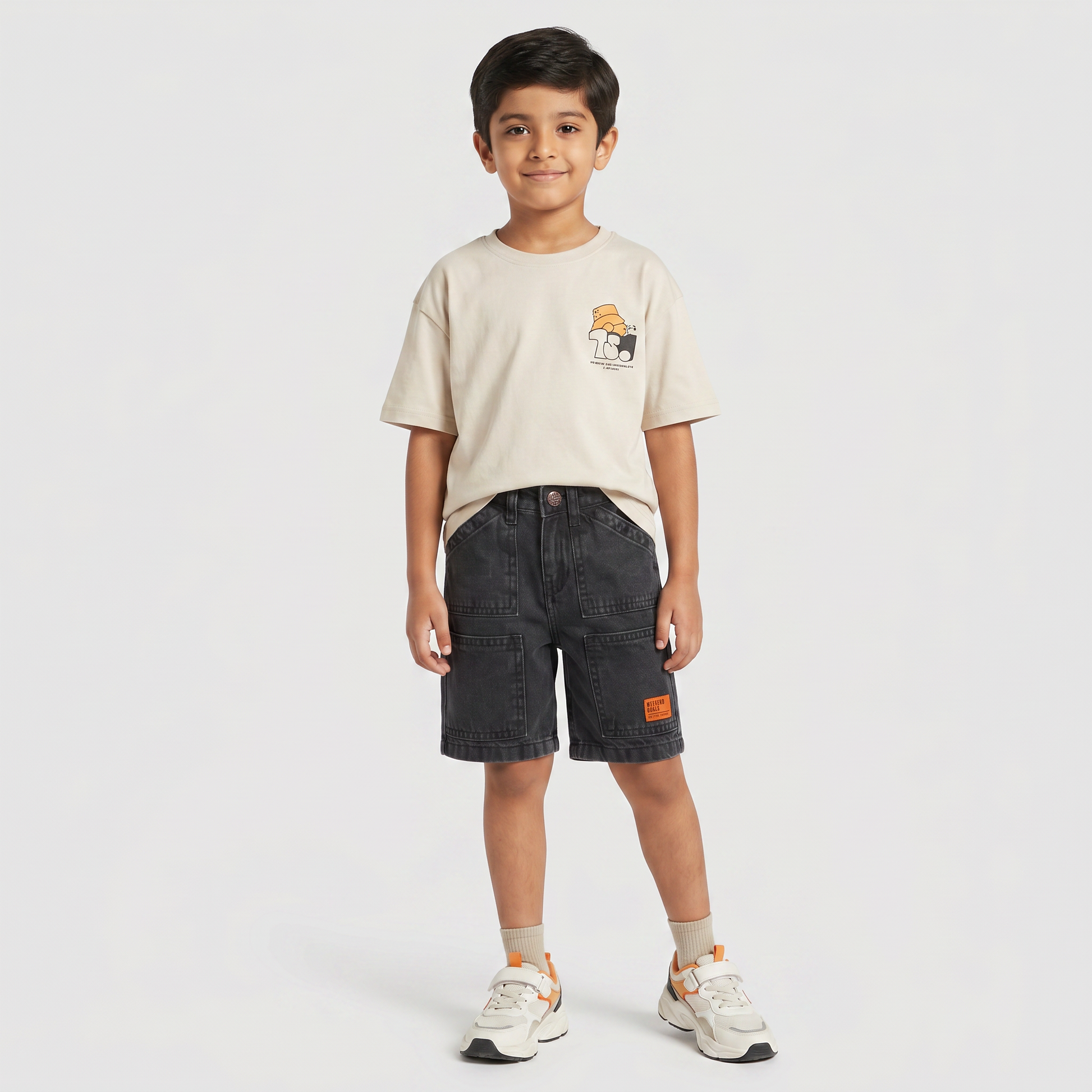 Boys Cotton Solid Mid Rise Shorts