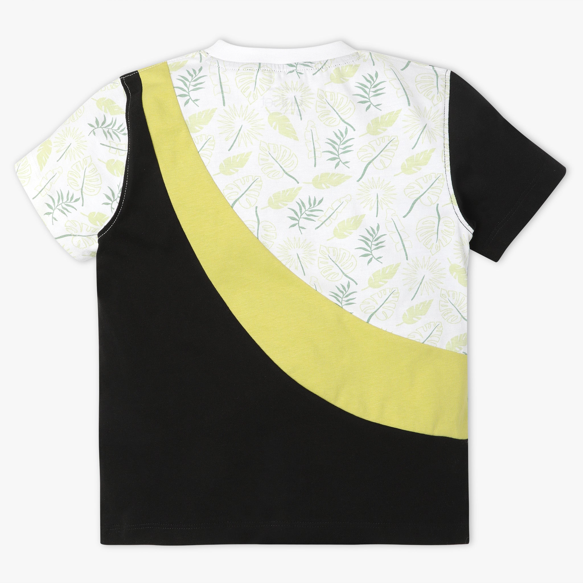 Boys Regular Fit All Over Print Crew Neck Half Sleeve T-Shirt