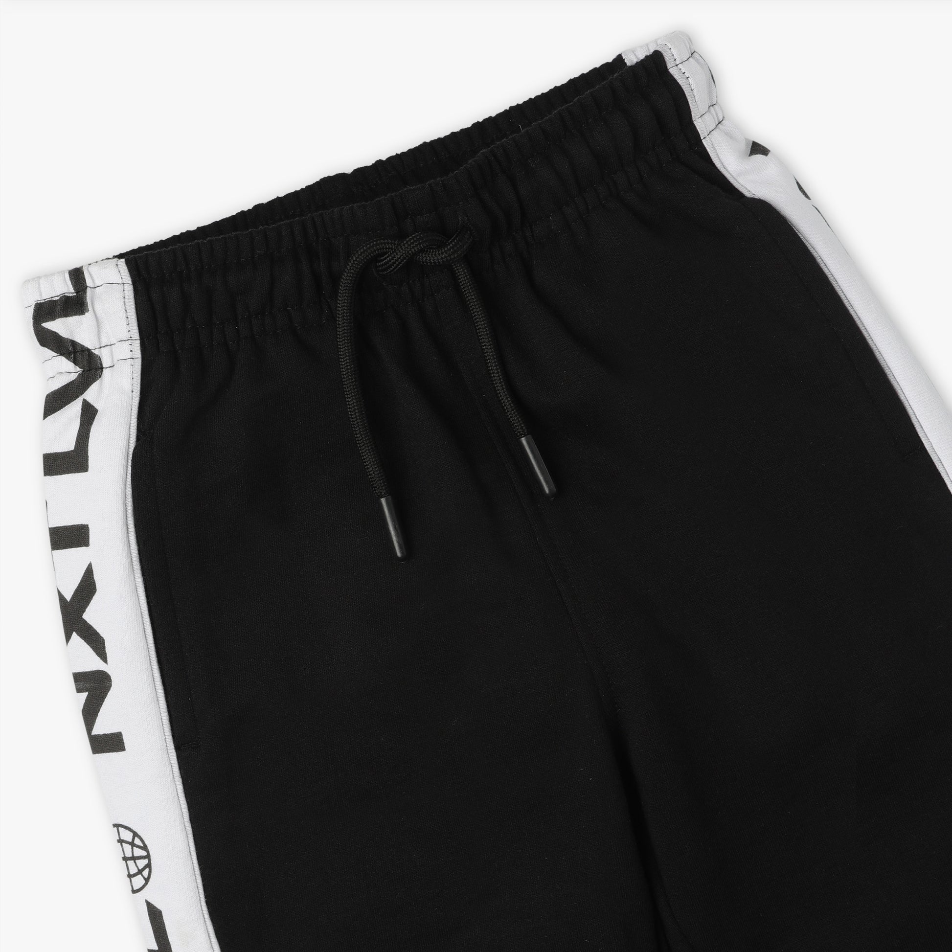 Boys Regular Fit Cut and Sew Full Length Mid Rise Joggers