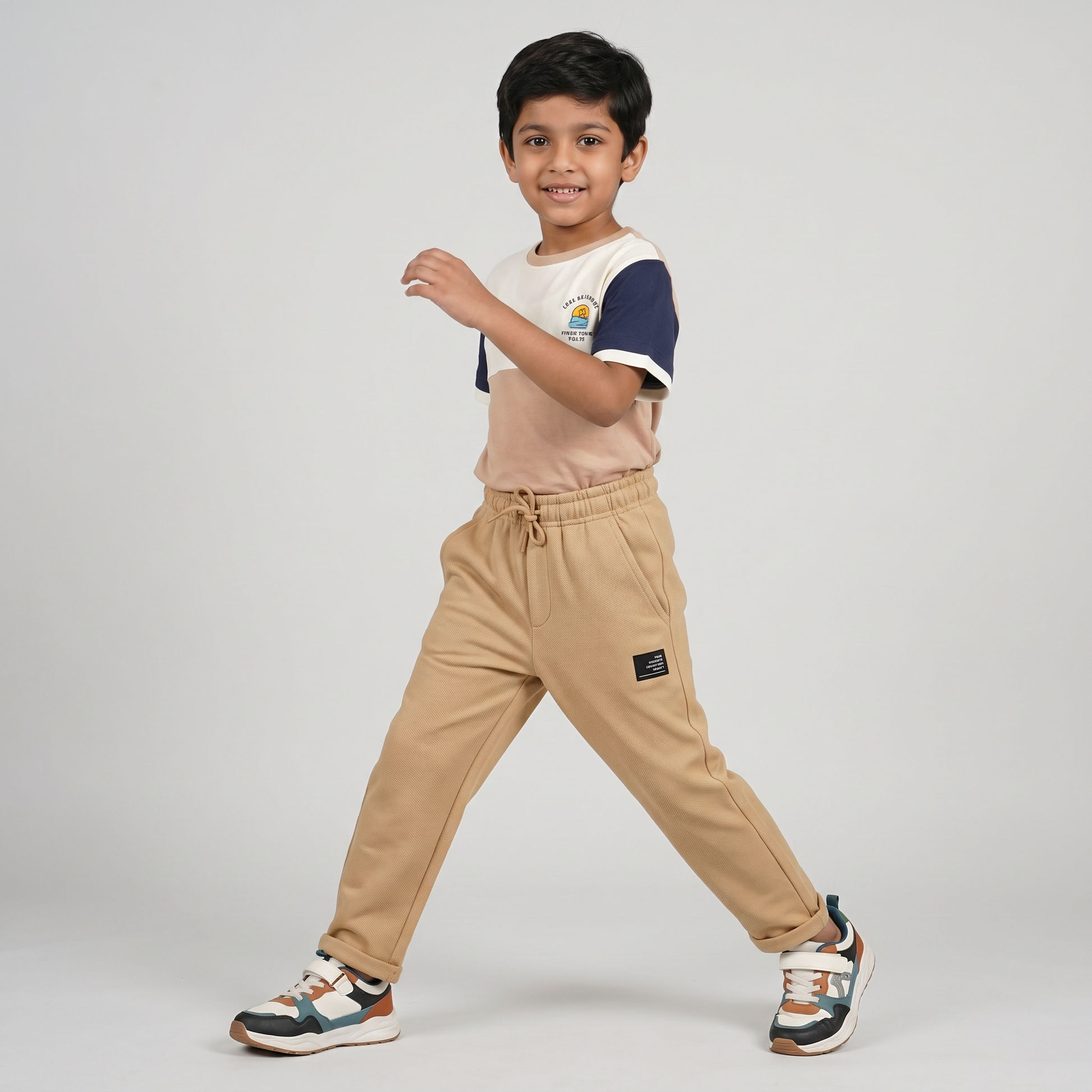 Boys Structured Solid Trackpants