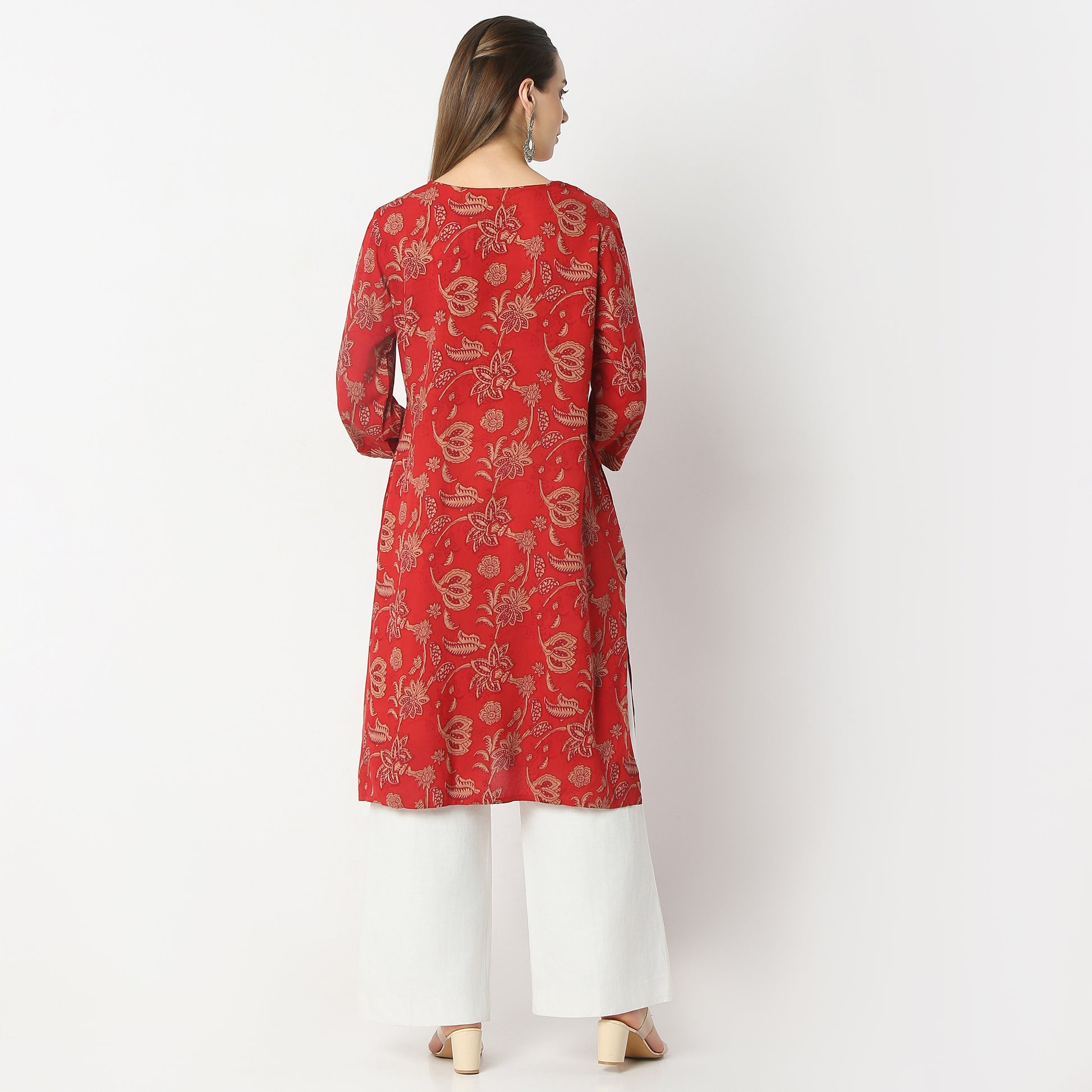 Straight Fit Printed Kurta
