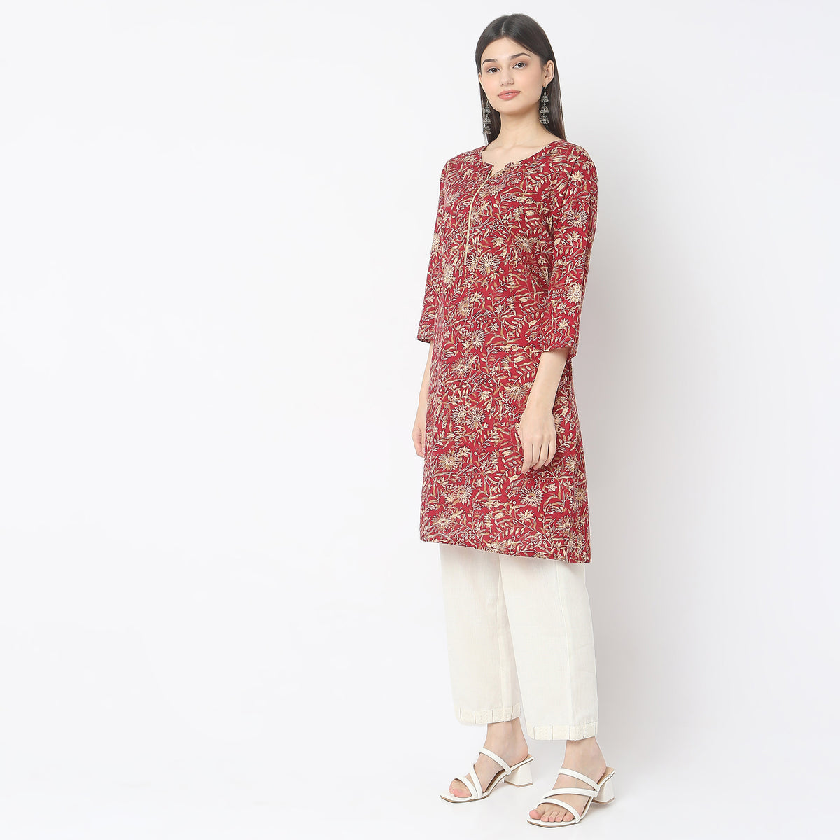 Straight Fit Floral Kurta