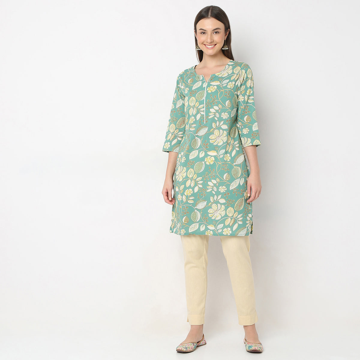 Straight Fit Floral Kurta