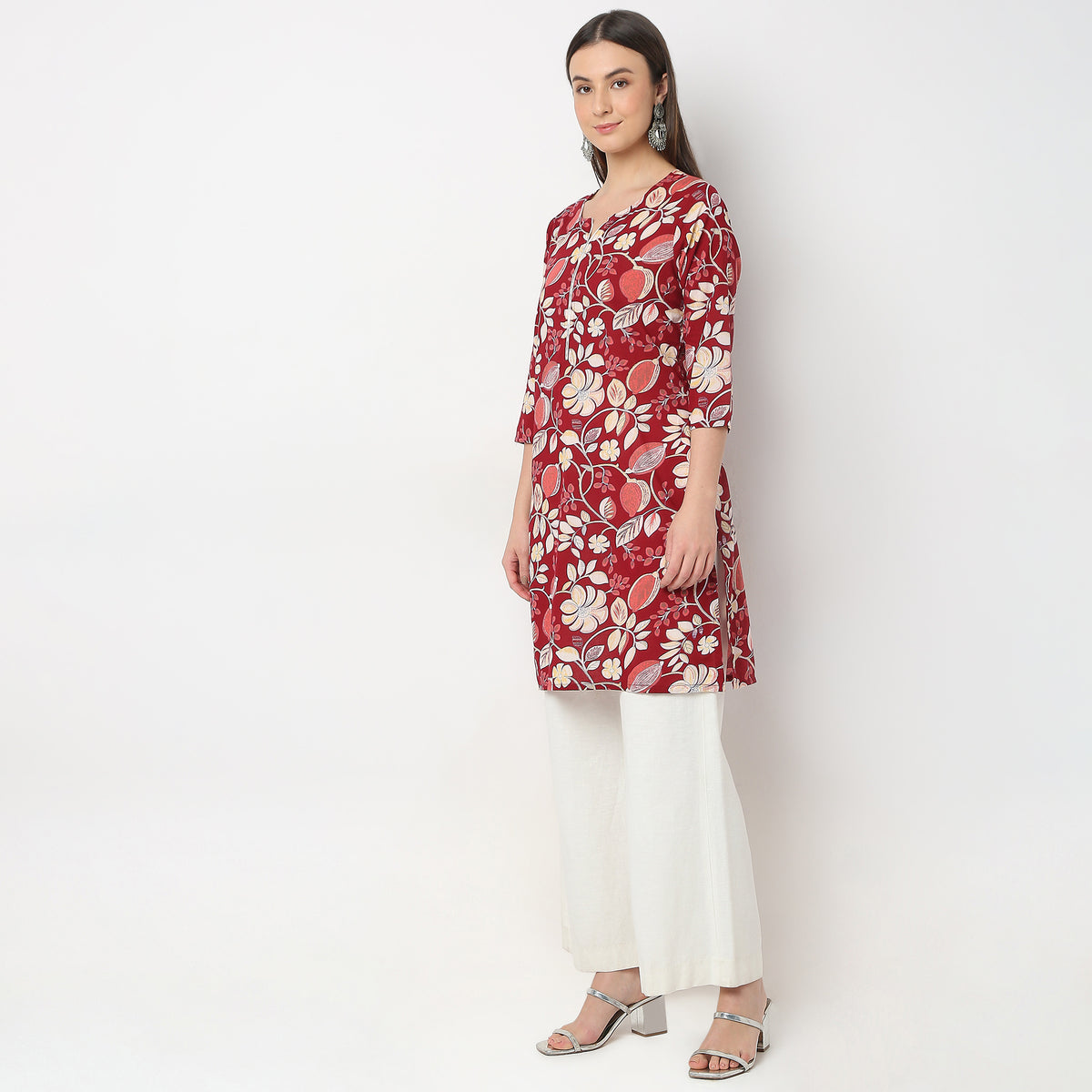 Straight Fit Floral Kurta