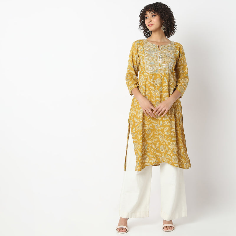 Straight Fit Printed Kurta