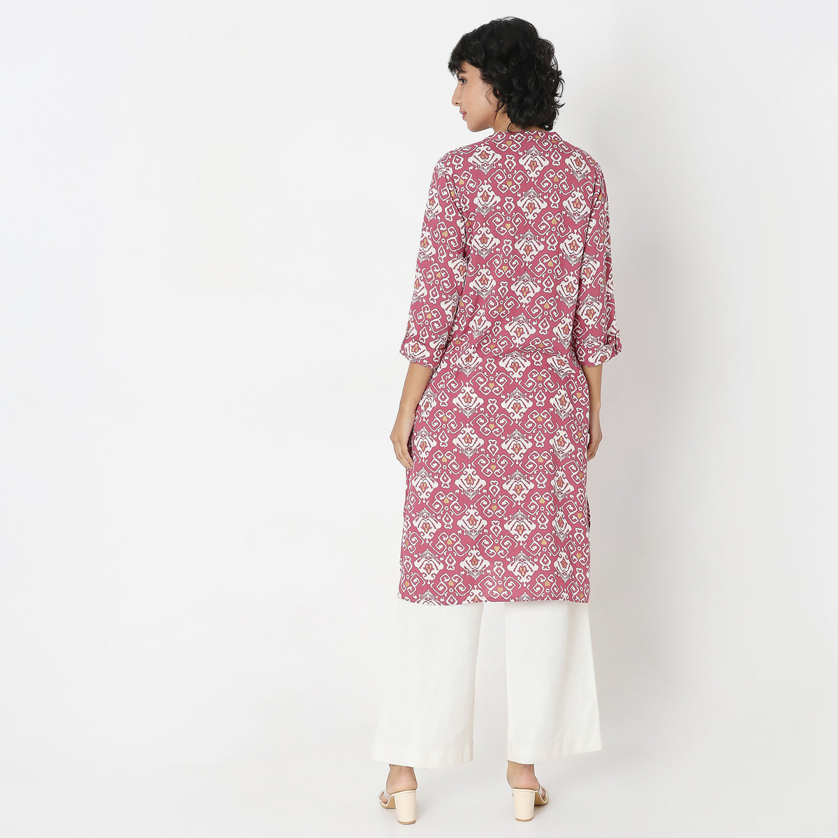 Straight Fit Printed Kurta