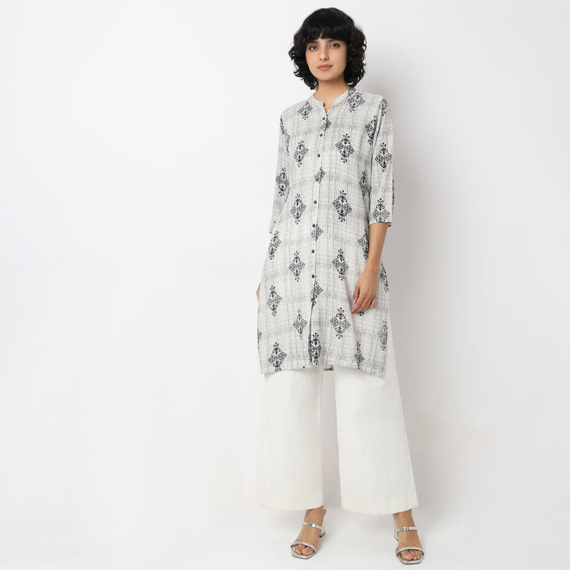 Straight Fit Printed Kurta