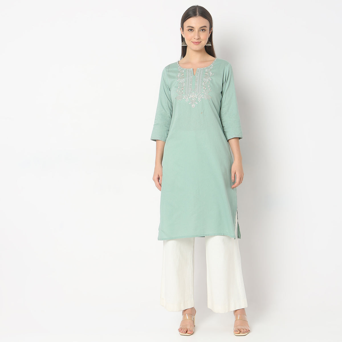 Straight Fit Embroidered Kurta