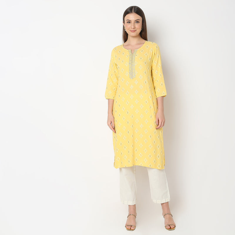 Straight Fit Printed Kurta