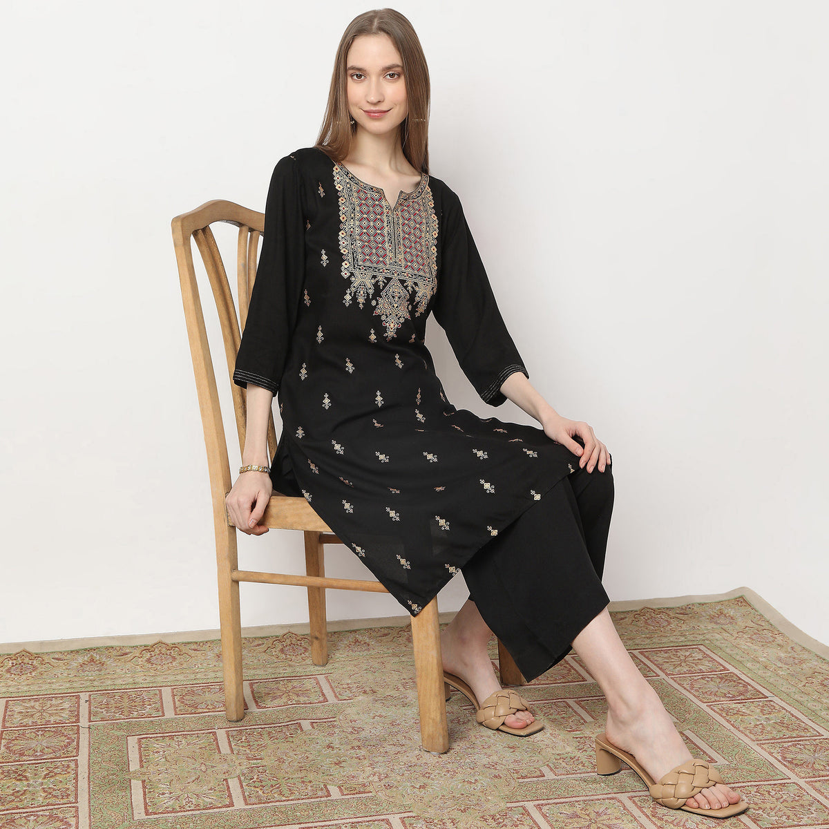 Straight Fit Printed Below Knee Table Kurta