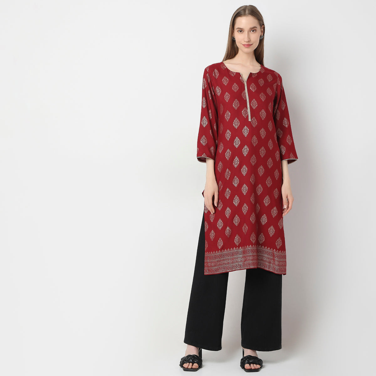 Straight Fit Printed Kurta