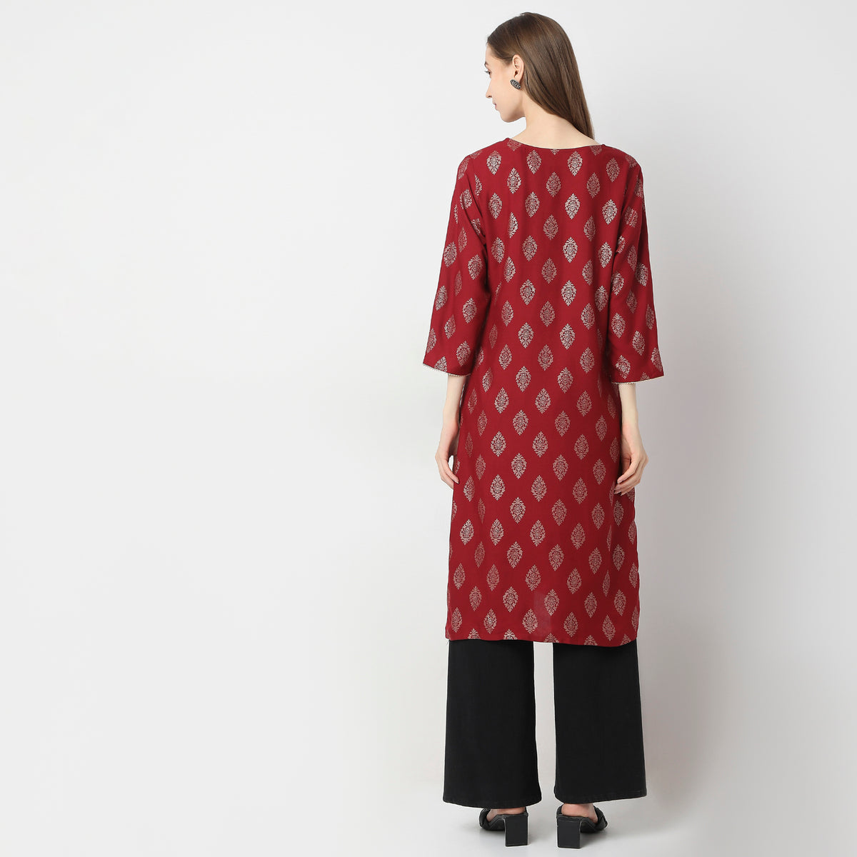 Straight Fit Printed Kurta