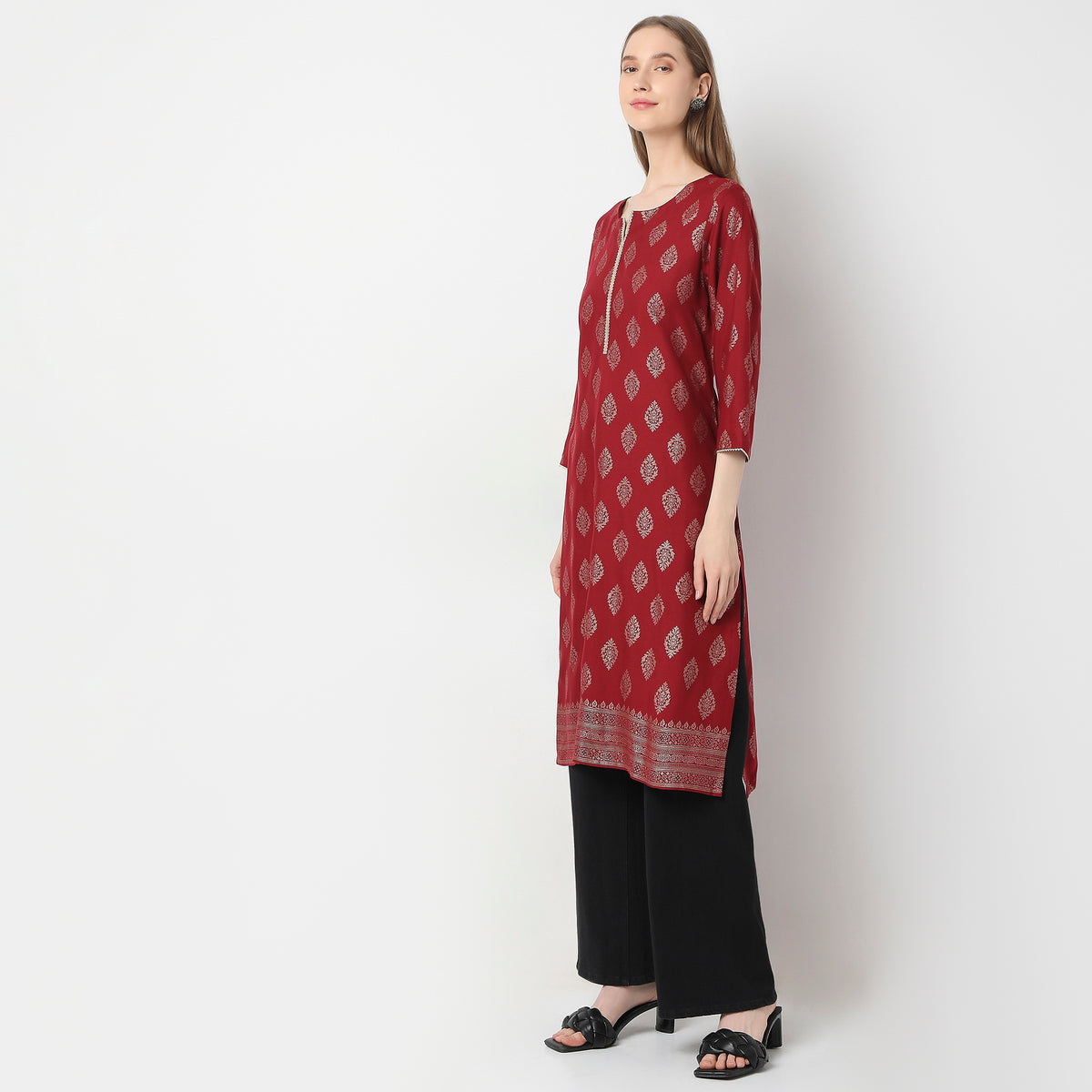 Straight Fit Printed Kurta