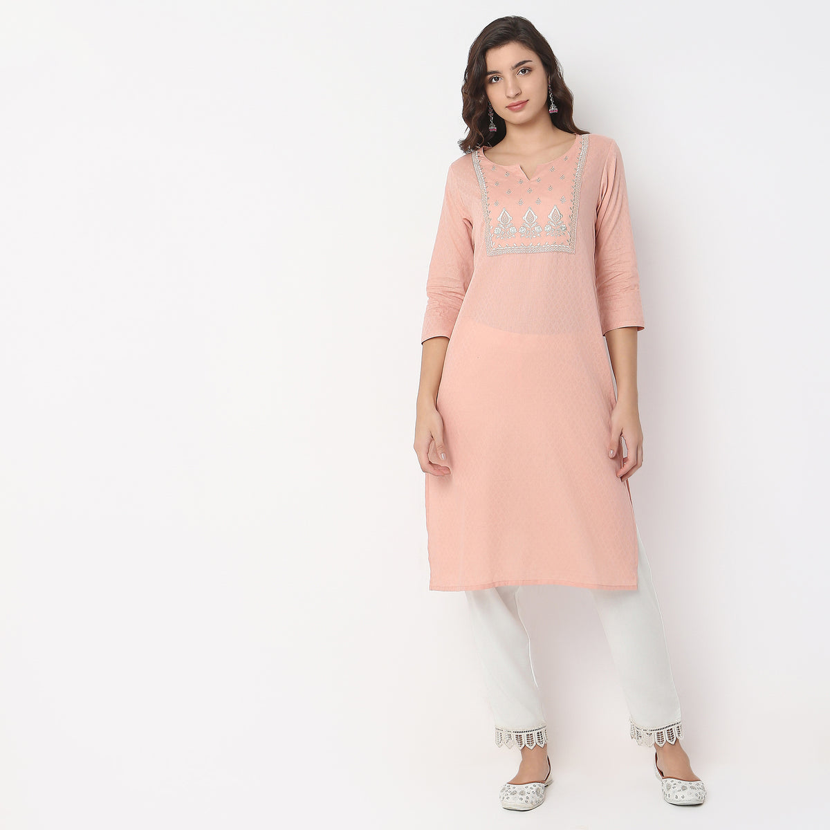 Straight Fit Embroidered Kurta