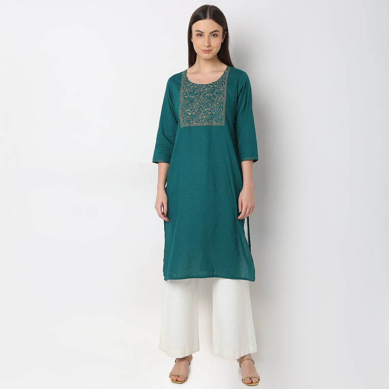 Regular Fit Embroidered Kurta