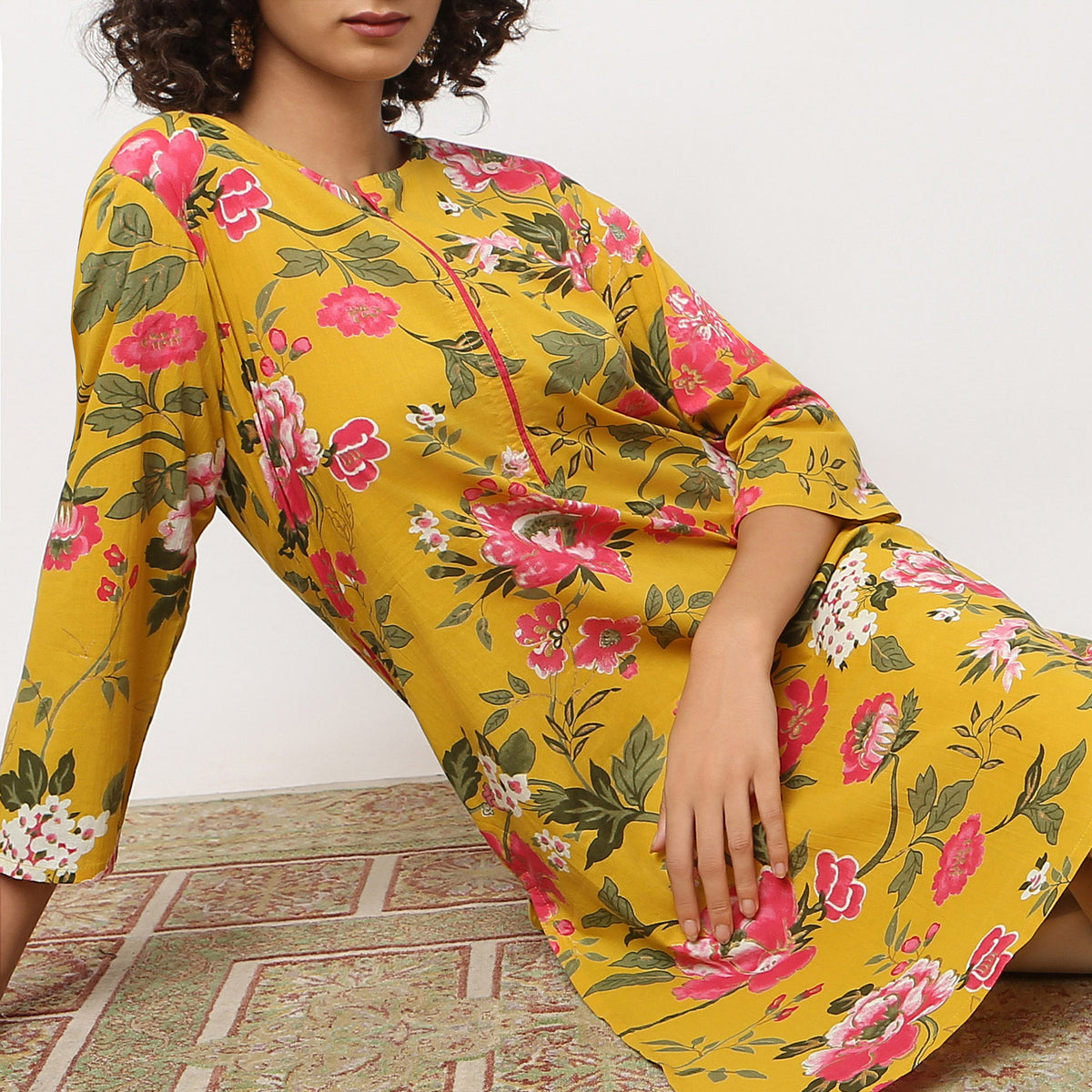 Straight Fit Floral Kurta