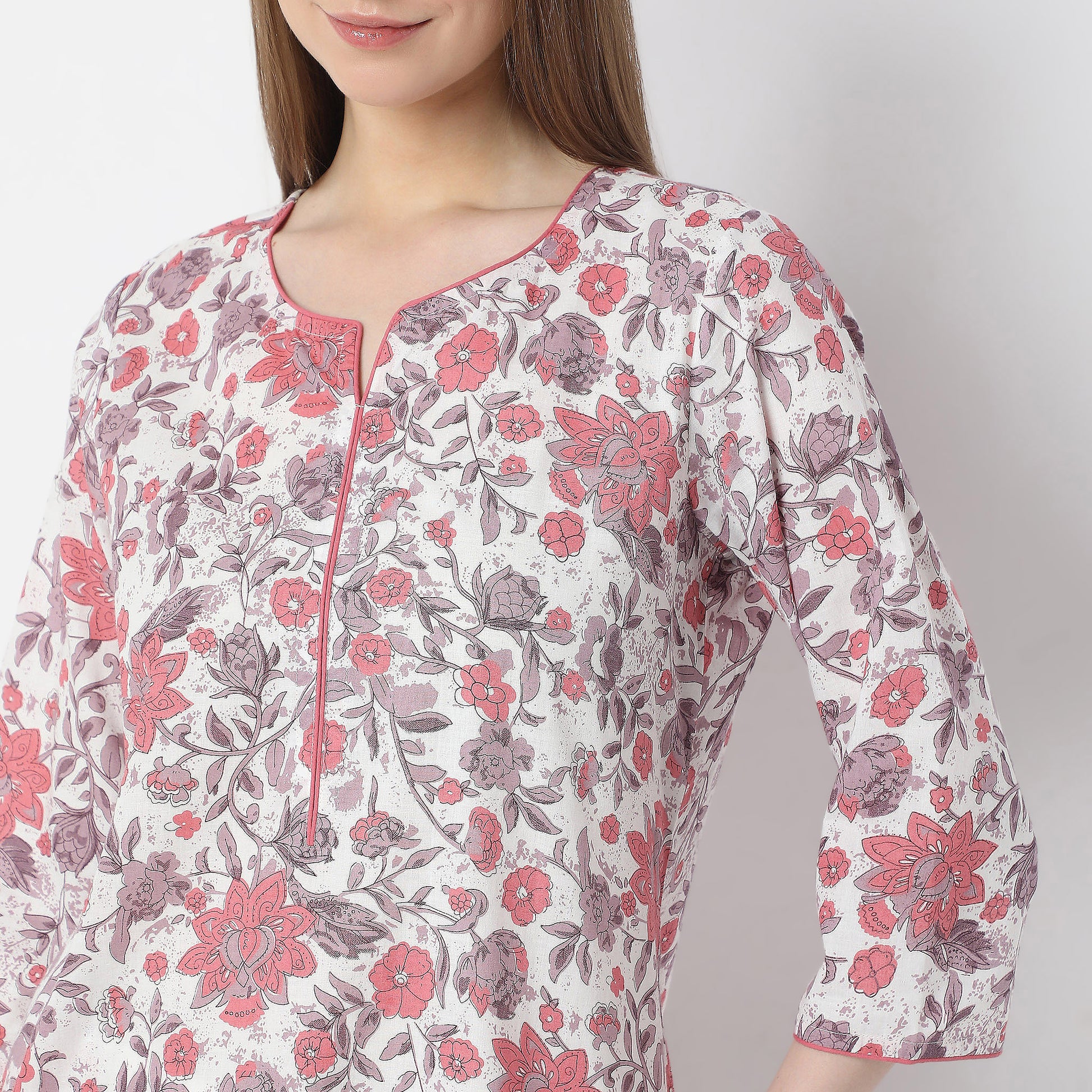 Floral Knee Length Printed Straight Fit Table Kurta