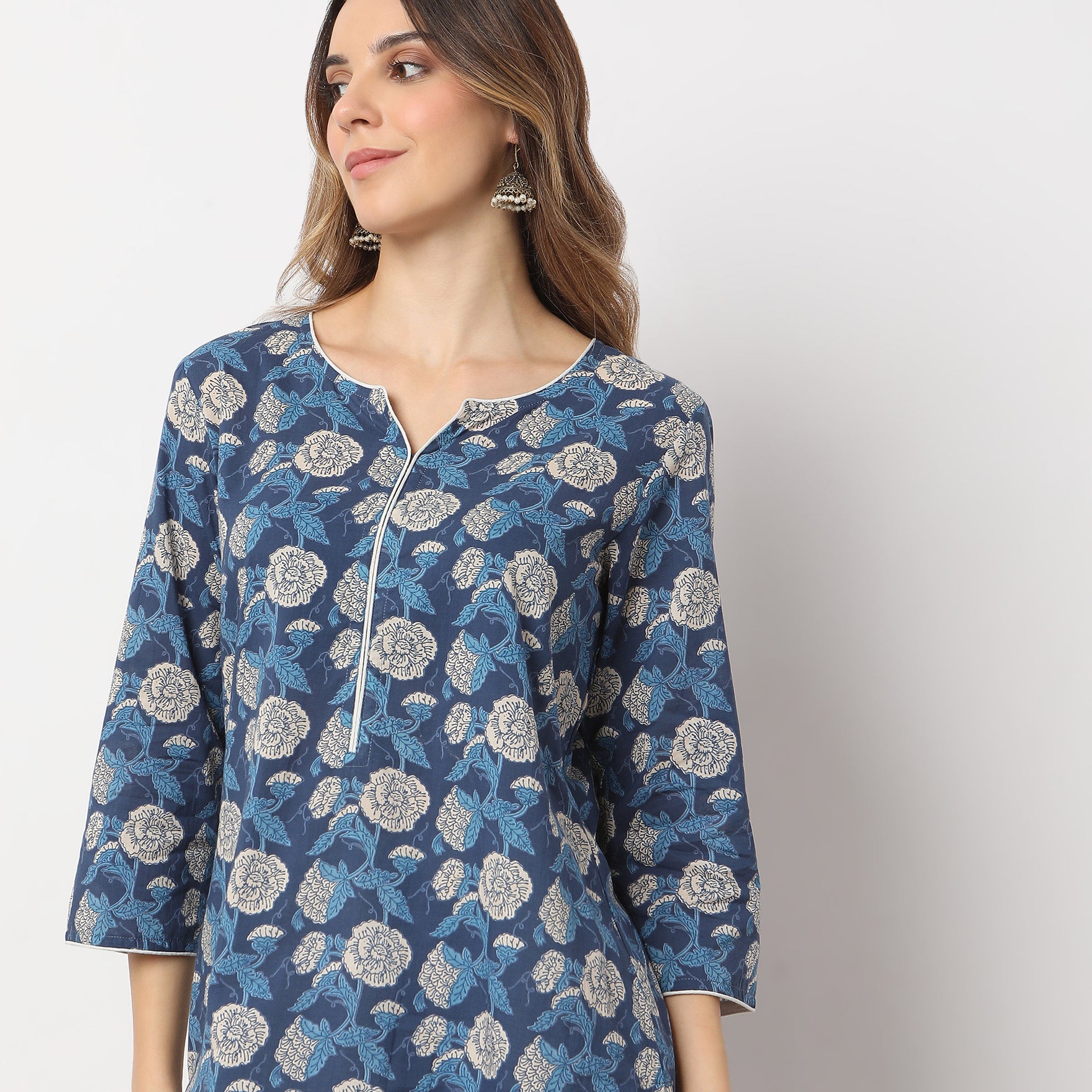 Straight Fit Floral Knee Length Band Collar Table Kurta