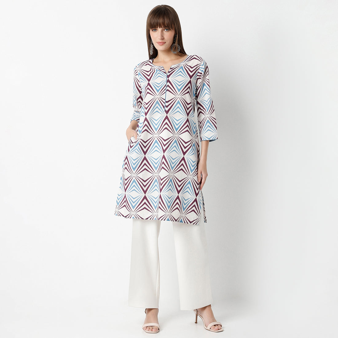 Straight Fit Floral Knee Length Kurta