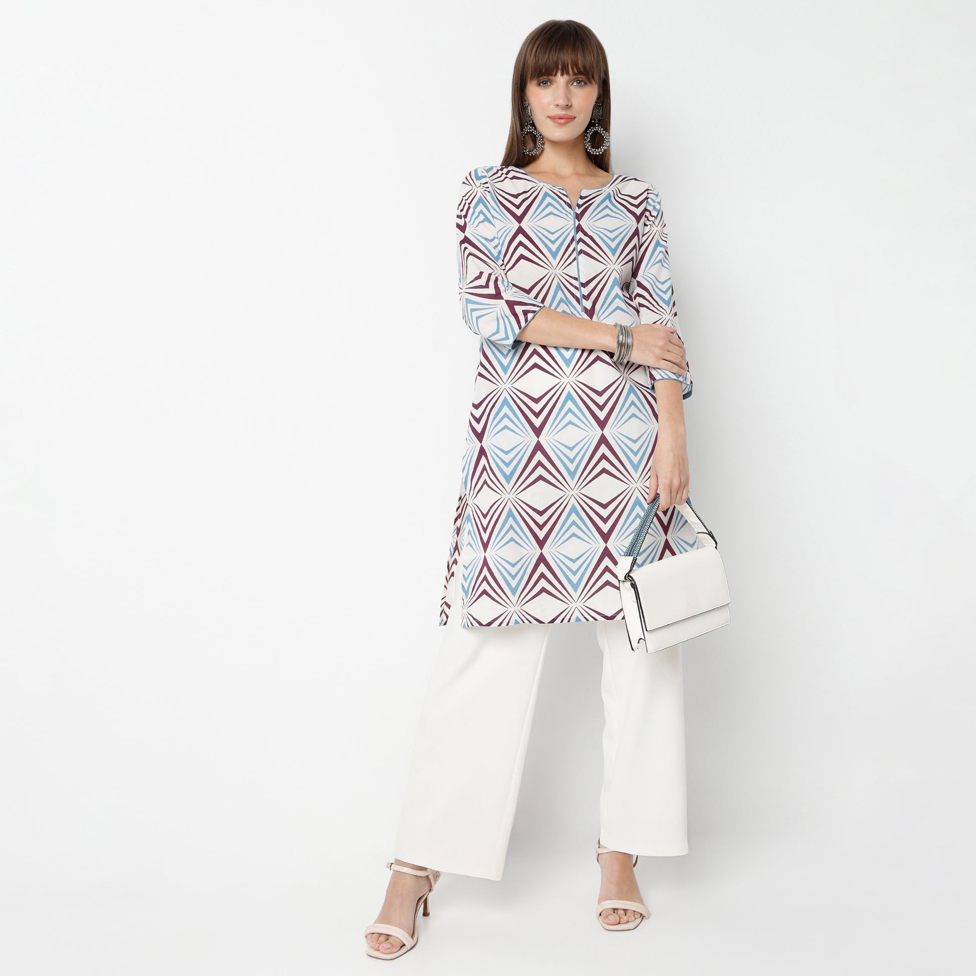 Straight Fit Floral Knee Length Kurta