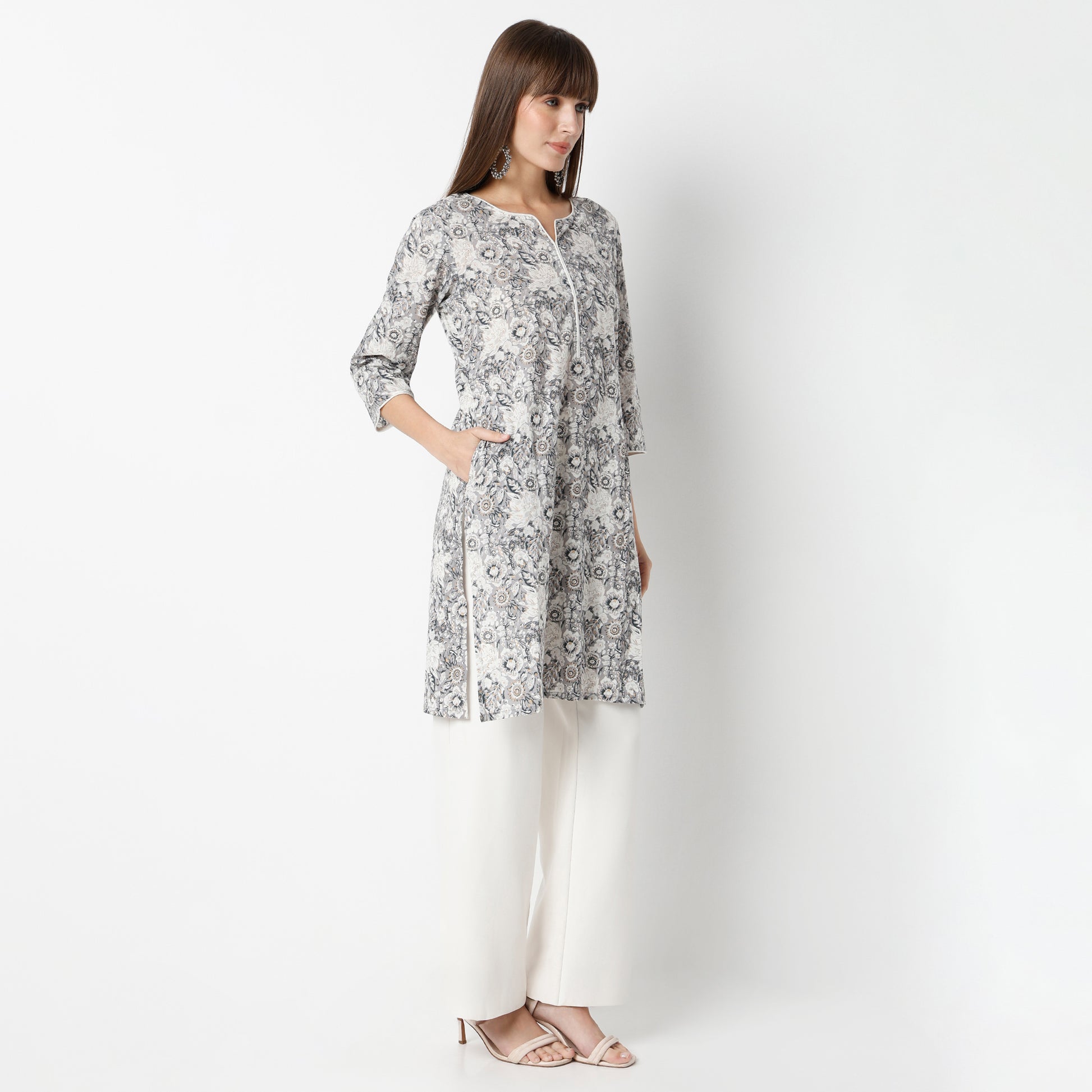 Straight Fit Floral Knee Length Kurta