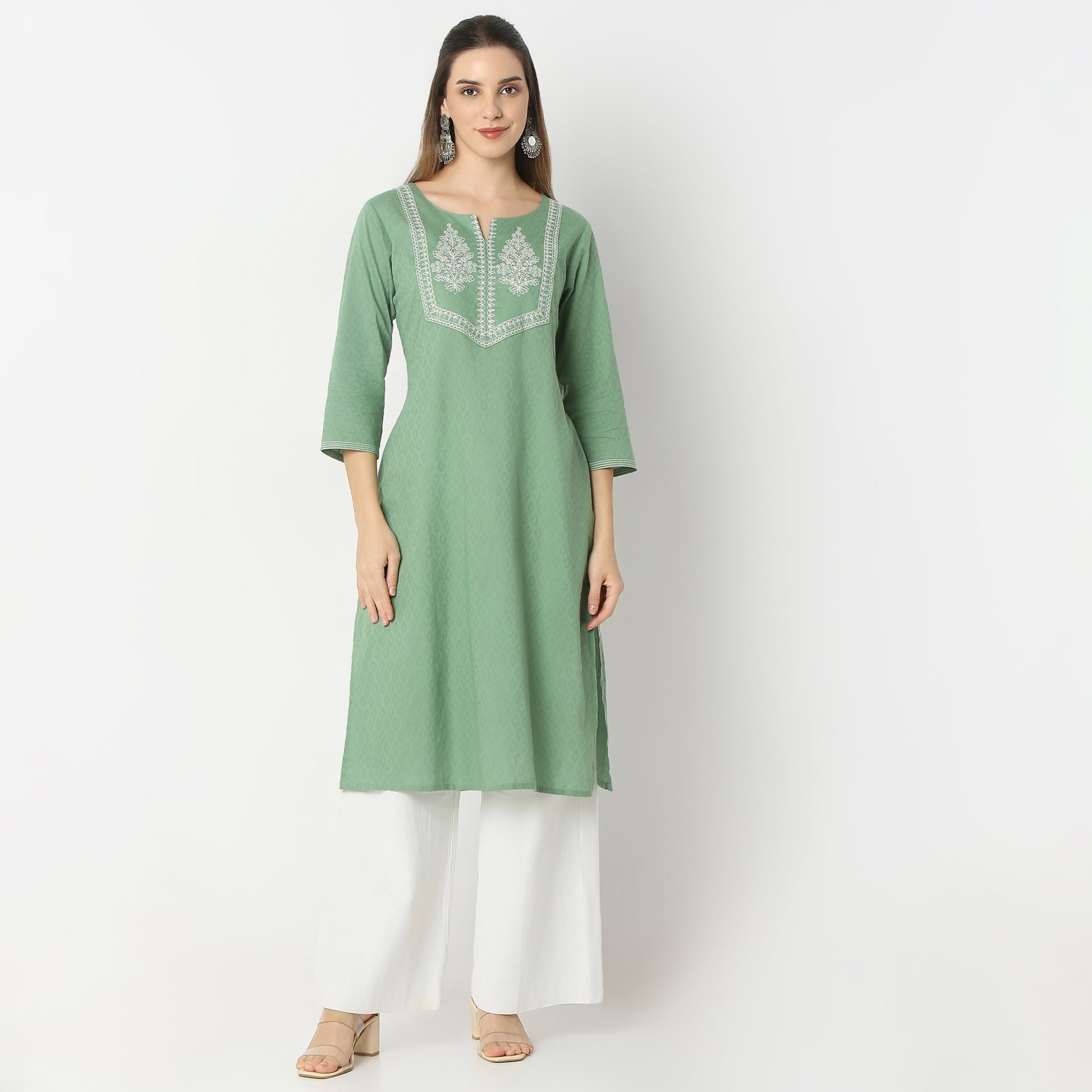 Regular Fit Embroidered Below Knee Kurta