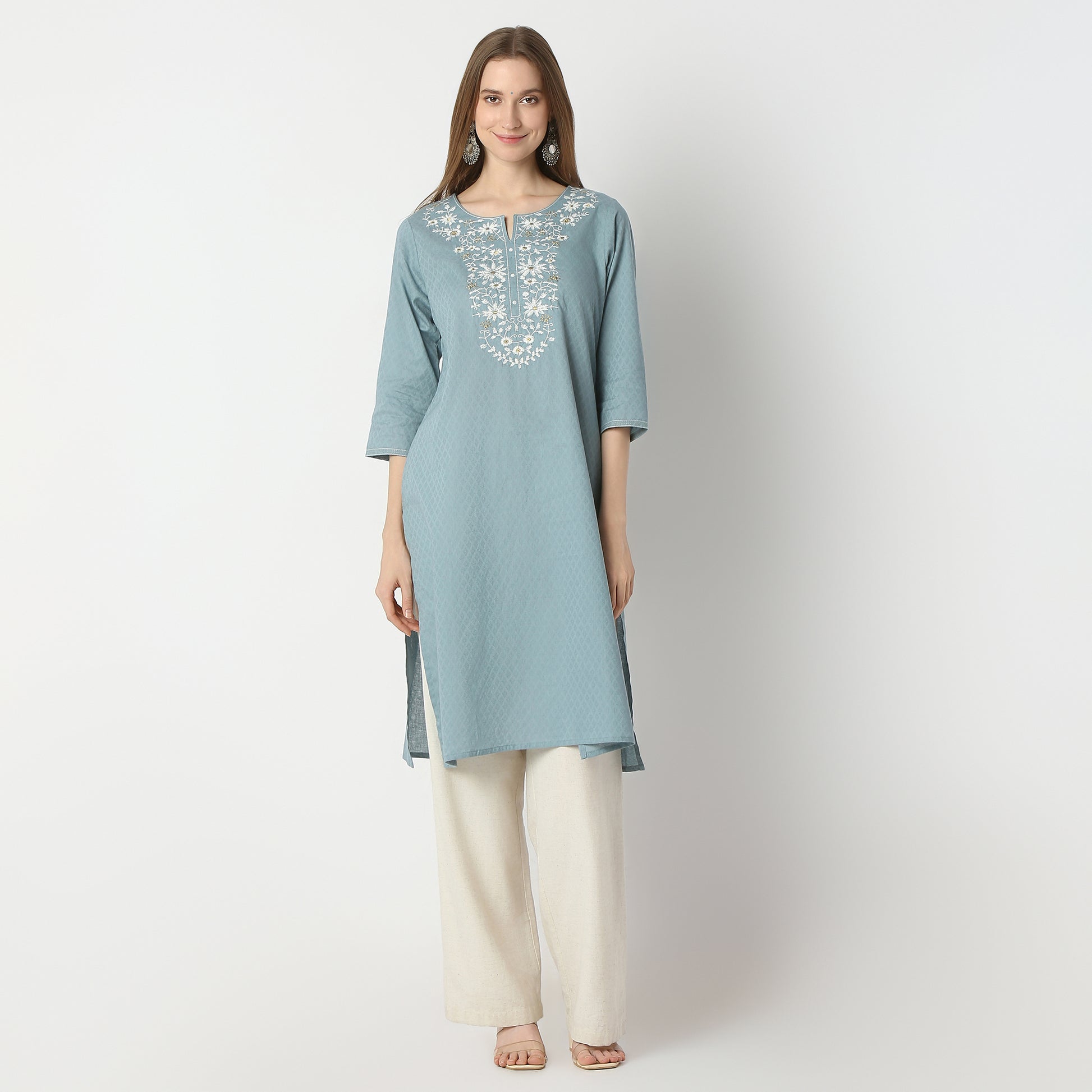 Regular Fit Embroidered Below Knee Kurta