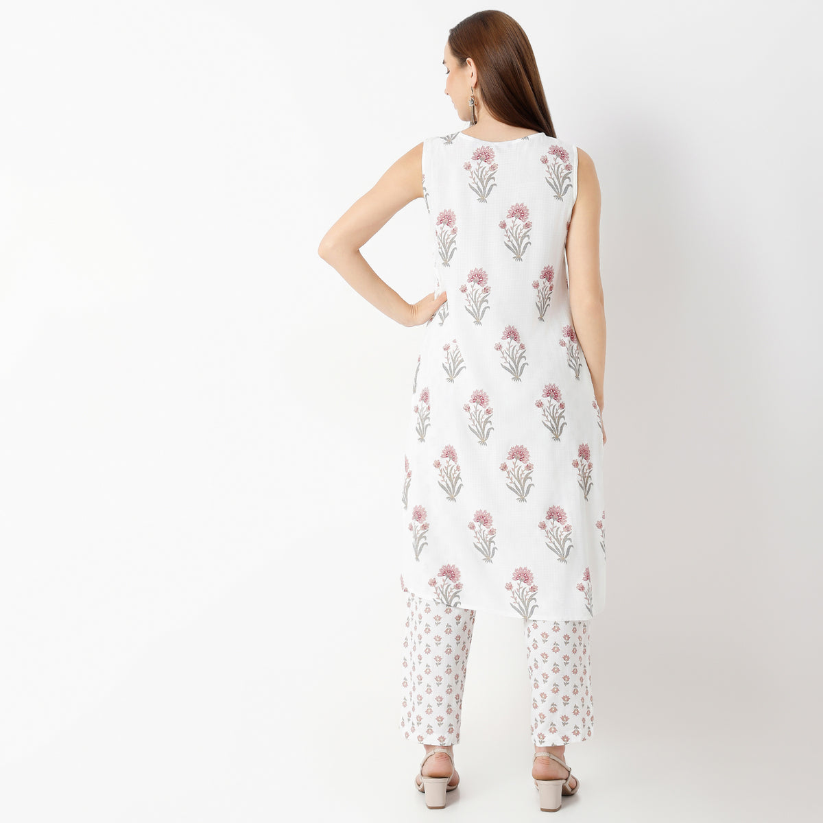 Straight Fit Printed Round Neck Kurta